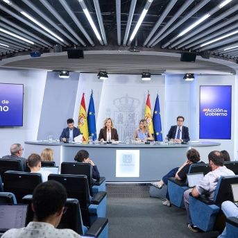 El Gobierno envía al Congreso la reforma de dependencia y discapacidad y repartirá 783 millones a las CCAA