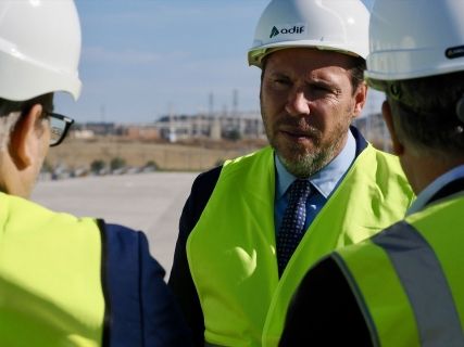 El ministro de Transportes, Óscar Puente. Photogenic/Claudia Alba / Europa Press.