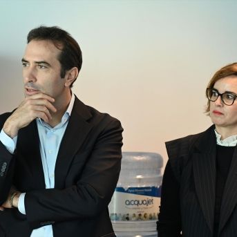 Carlos Cuerpo visita la incubadora de empresas del B Accelerator Tower de Bilbao