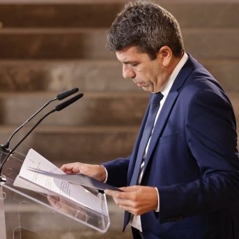 Mazón dimite como presidente de la Generalitat valenciana Mazón dimite como presidente de la Generalitat valenciana