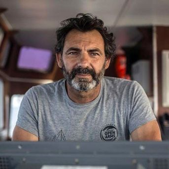 Open Arms denuncia la insolidaridad de Europa con Canarias ante la crisis migratoria Open Arms denuncia la insolidaridad de Europa con Canarias ante la crisis migratoria