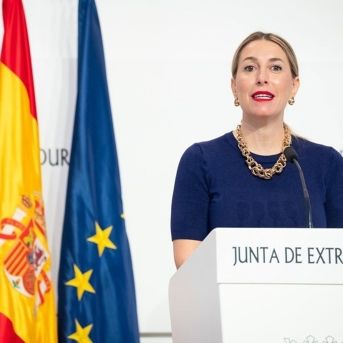 María Guardiola María Guardiola