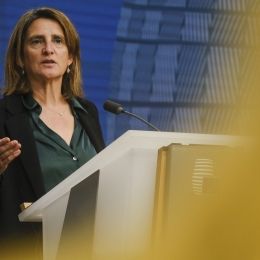 a4096476-5763-4d3e-b44b-83f53f559dce