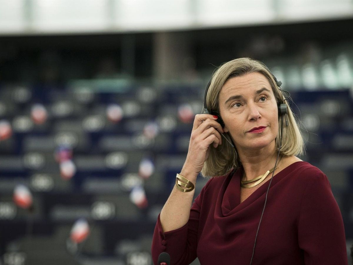 Federica Mogherini asegura su colaboración con la justicia tras ser acusada  de corrupción
