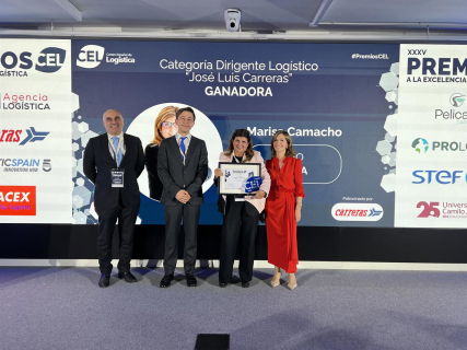 Marisa Camacho, CEO de Tipsa, recibe el premio CEL Dirigente Logístico José Luis Carreras
