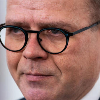 Finlandia advierte de que Rusia moverá tropas hacia la frontera con la OTAN tras un acuerdo de paz en Ucrania