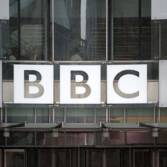 La BBC plantará batalla legal frente a la demanda multimillonaria de Trump La BBC plantará batalla legal frente a la demanda multimillonaria de Trump