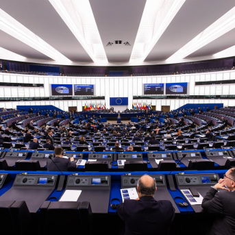 El Parlamento Europeo insta a Bruselas a financiar el aborto seguro y legal en la UE