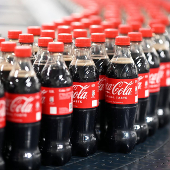 Thomas Johnson saldrá del consejo de Coca-Cola Europacific Partners por jubilación en 2026