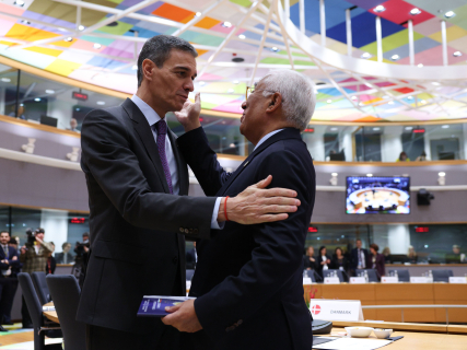 7aa6f3a4 5931 4a6b a84f 6e9d141dc0aa