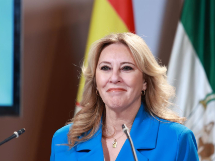 Andalucía afea al Gobierno que no reúna a las CCAA para definir el abono único de transporte