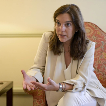 La alcaldesa de A Coruña descarta dimitir tras las denuncias de acoso laboral y afirma que “Tengo la conciencia muy tranquila”