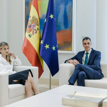 Sumar ve provechosa la reunión entre Sánchez y Díaz, que subrayó la gravedad del momento y la crisis en el Gobierno Sumar ve provechosa la reunión entre Sánchez y Díaz, que subrayó la gravedad del momento y la crisis en el Gobierno