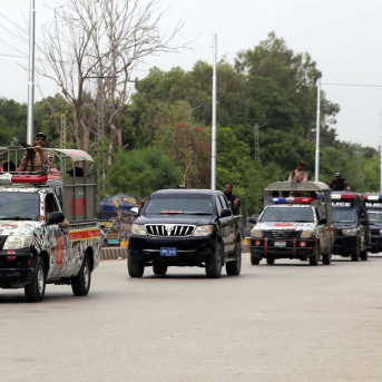 Cuatro atacantes abatidos tras un asalto a una base militar en el norte de Pakistán Cuatro atacantes abatidos tras un asalto a una base militar en el norte de Pakistán