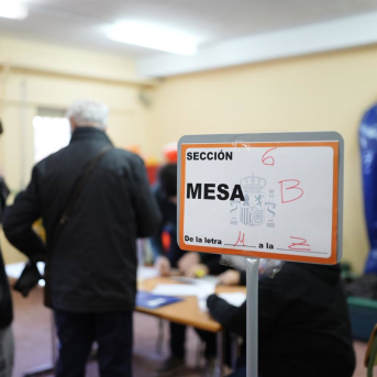 La participación en las elecciones de Extremadura alcanza el 8,83% a las 11.00 horas