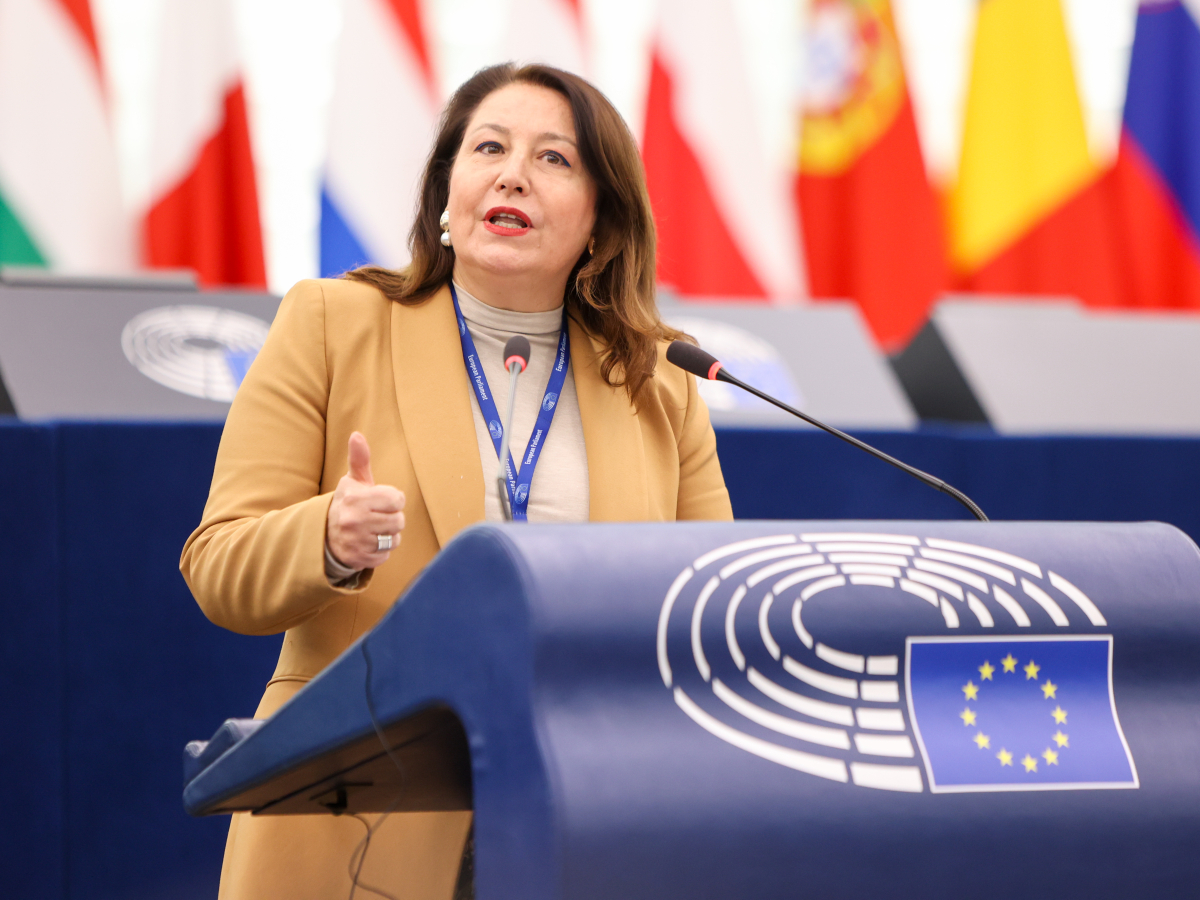 20251126 EP 195021L FM2 CCR 092