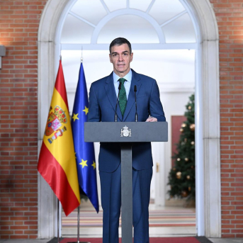 El presidente del Gobierno, Pedro Sánchez, durante una declaración institucional, en el Palacio de la Moncloa, a 22 de diciembre de 2025, en Madrid (España).  Pool Moncloa / Borja Puig de la Bellacasa