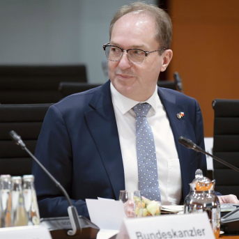 El ministro del Interior de Alemania, Alexander Dobrindt, durante una comparecencia en Berlín el 1 de diciembre de 2025 (archivo) Europa Press/Contacto/Bernd Elmenthaler