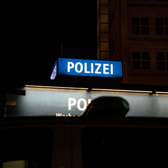 Archivo - Cartel de la Policía en Berlín (Alemania) Europa Press/Contacto/Michael Kuenne - Archivo