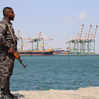 Imagen de archivo de un militar del Gobierno de Yemen en la ciudad de Adén Europa Press/Contacto/Xinhua Imagen de archivo de un militar del Gobierno de Yemen en la ciudad de Adén Europa Press/Contacto/Xinhua