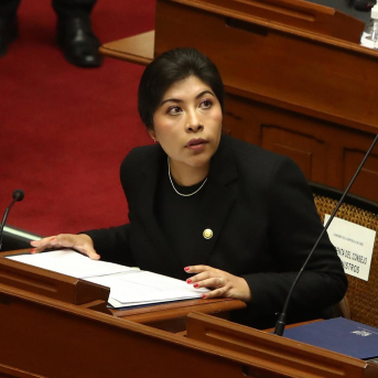 Betssy Chávez. Europa Press/Contacto/El Comercio