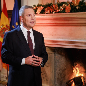 El presidente de Castilla-La Mancha, Emiliano García-Page, durante su discurso de Año Nuevo. DAVID ESTEBAN GONZALEZ/JCCM