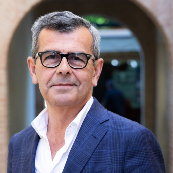 Juan Ramón Ferreira, concejal del PP en el Ayuntamiento de Granada. AYUNTAMIENTO DE GRANADA