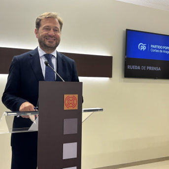 Ledesma (PP) exige a Alegría (PSOE) aclarar la “corrupción” en el PSOE y los “agravios” del Gobierno a Aragón