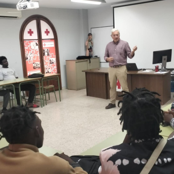 Asaja-Huelva incorpora a 890 refugiados de Mali a la próxima campaña agrícola