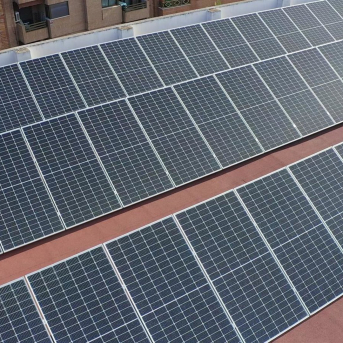 Compromís acusa al Consell de abandonar la transición energética y frenar el autoconsumo Compromís acusa al Consell de abandonar la transición energética y frenar el autoconsumo