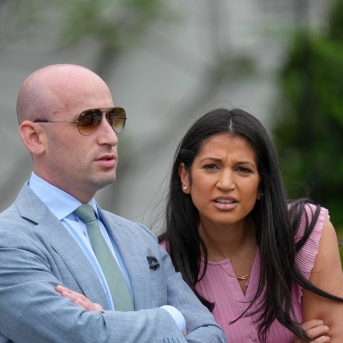 Stephen y Katie Miller  Europa Press/Contacto/Andrew Leyden