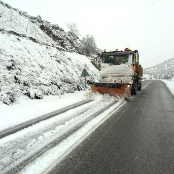 Imagen de archivo de una máquina quitanueves. JUNTA DE ANDALUCÍA Imagen de archivo de una máquina quitanueves. JUNTA DE ANDALUCÍA