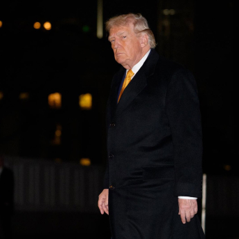 El presidente de Estados Unidos, Donald Trump, a su llegada a la Casa Blanca   Europa Press/Contacto/Aaron Schwartz - Pool via CN