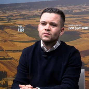 Diputado del PSOE en C-LM insta a Sánchez a replantearse si su Gobierno impulsa al partido o dificulta el reto territorial de 2027