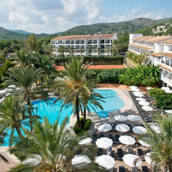 Fergus Club Font de Sa Cala Beach. FERGUS GROUP Fergus Club Font de Sa Cala Beach. FERGUS GROUP