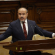 El presidente del PP de Cataluña, Alejandro Fernández, interviene en el debate del pleno de investidura, en el Parlament de Cataluña. Foto de archivo Kike Rincón - Europa Press