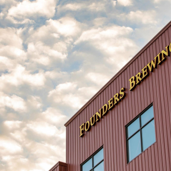 Mahou San Miguel impulsa su negocio en EE.UU. con su primera cerveza sin alcohol