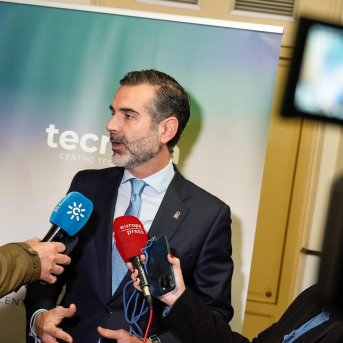 Andalucía reclama al Gobierno que haga valer las cláusulas espejo en el pacto UE-Mercosur para el campo