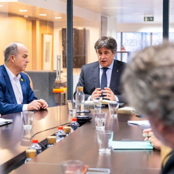 El presidente de Junts, Carles Puigdemont, en la reunión de la permanente del partido en Bruselas (Bélgica) JUNTS