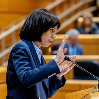 La ministra de Ciencia e Innovación, Diana Morant, interviene durante una sesión plenaria en el Senado, a 2 de diciembre de 2025, en Madrid (España) Ricardo Rubio - Europa Press