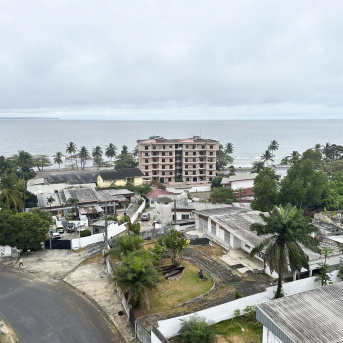 Una vista aérea de Libreville, capital de Gabón Shi Yu / Xinhua News / Contactophoto