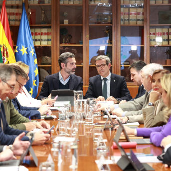 La Junta y los agentes sociales aceleran la Estrategia de Agroindustria para que esté lista cuanto antes