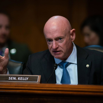El senador Mark Kelly Europa Press/Contacto/Douglas Christian