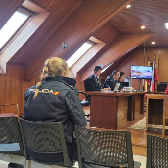 Juicio al acusado de entrar en una autocaravana y violar a una mujer que dormía dentro junto a su pareja EUROPA PRESS