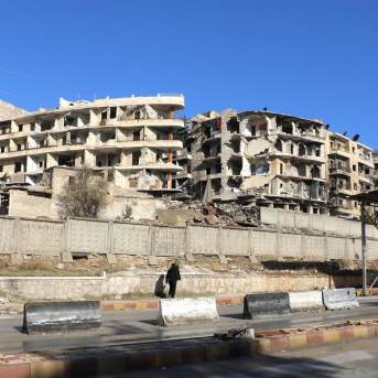 Edificios dañados en el barrio de Sheij Maqsud, en Alepo, al norte de Siria Stringer / Xinhua News / ContactoPhoto