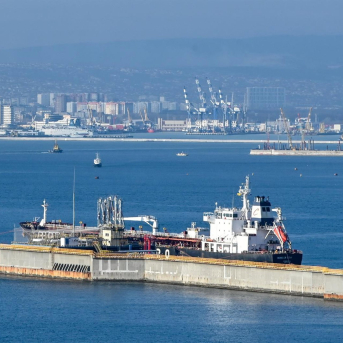 Imagen de archvio de un petrolero en un puerto en el mar Negro. Europa Press/Contacto/Igor Onuchin Imagen de archvio de un petrolero en un puerto en el mar Negro. Europa Press/Contacto/Igor Onuchin