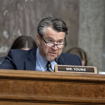 El senador republicano por el estado de Indiana Todd Young Europa Press/Contacto/Ron Sachs