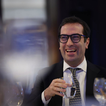 El ministro de Economía, Comercio y Empresa, Carlos Cuerpo, durante un almuerzo-coloquio en el contexto del ‘Spain Investors Day’, a 15 de enero de 2026, en Madrid (España). Alejandro Martínez Vélez - Europa Press