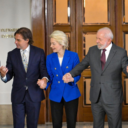 La UE y Mercosur sellan este sábado un histórico pacto comercial pendiente de una compleja ratificación