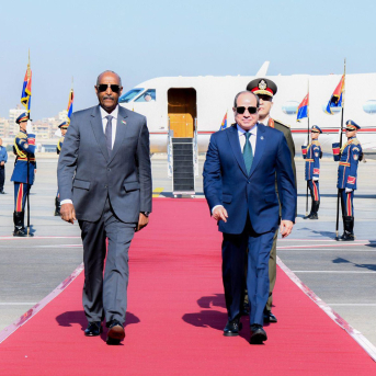 Abdelfatá al Burhan (I) y Abdelfatá Al Sisi Europa Press/Contacto/Egyptian President Office  a